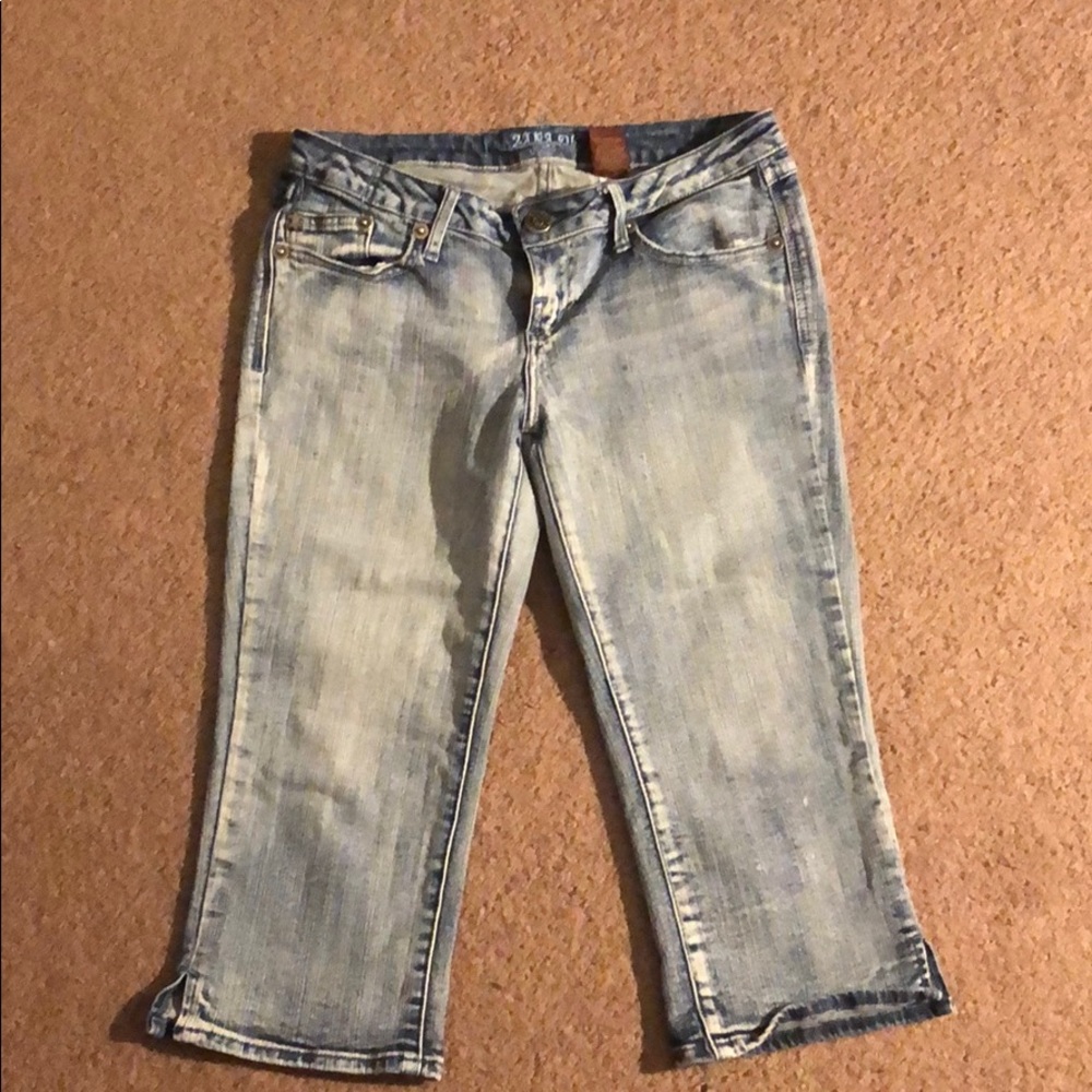 jeans